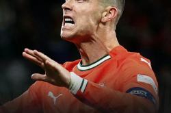 开云体育-关于C罗连续十五场比赛得分超过高光表现，MAD挑战极限！的信息